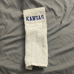Kansas White Hand Towel